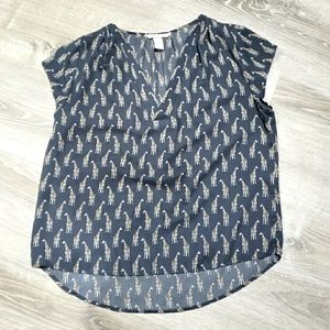 H&M Giraffe V Neck Loose Fit Giraffe Print Top